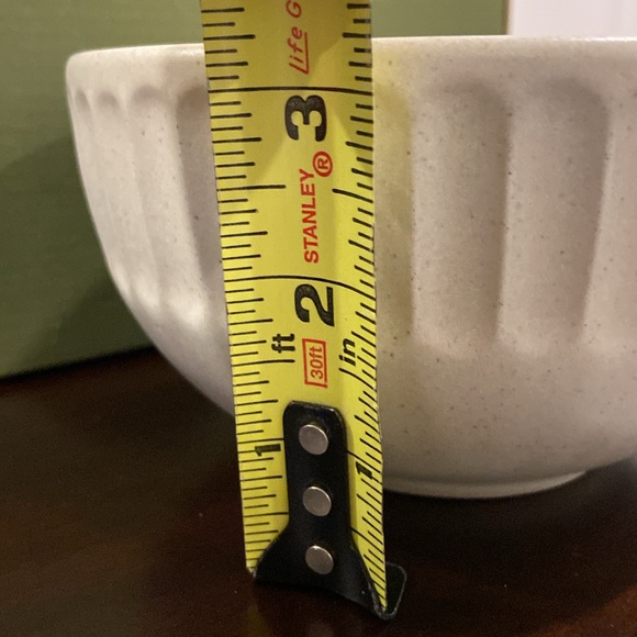 ๐ Crate & Barrel Textured Stoneware Bowls set of 4, in box - Picture 11 of 11